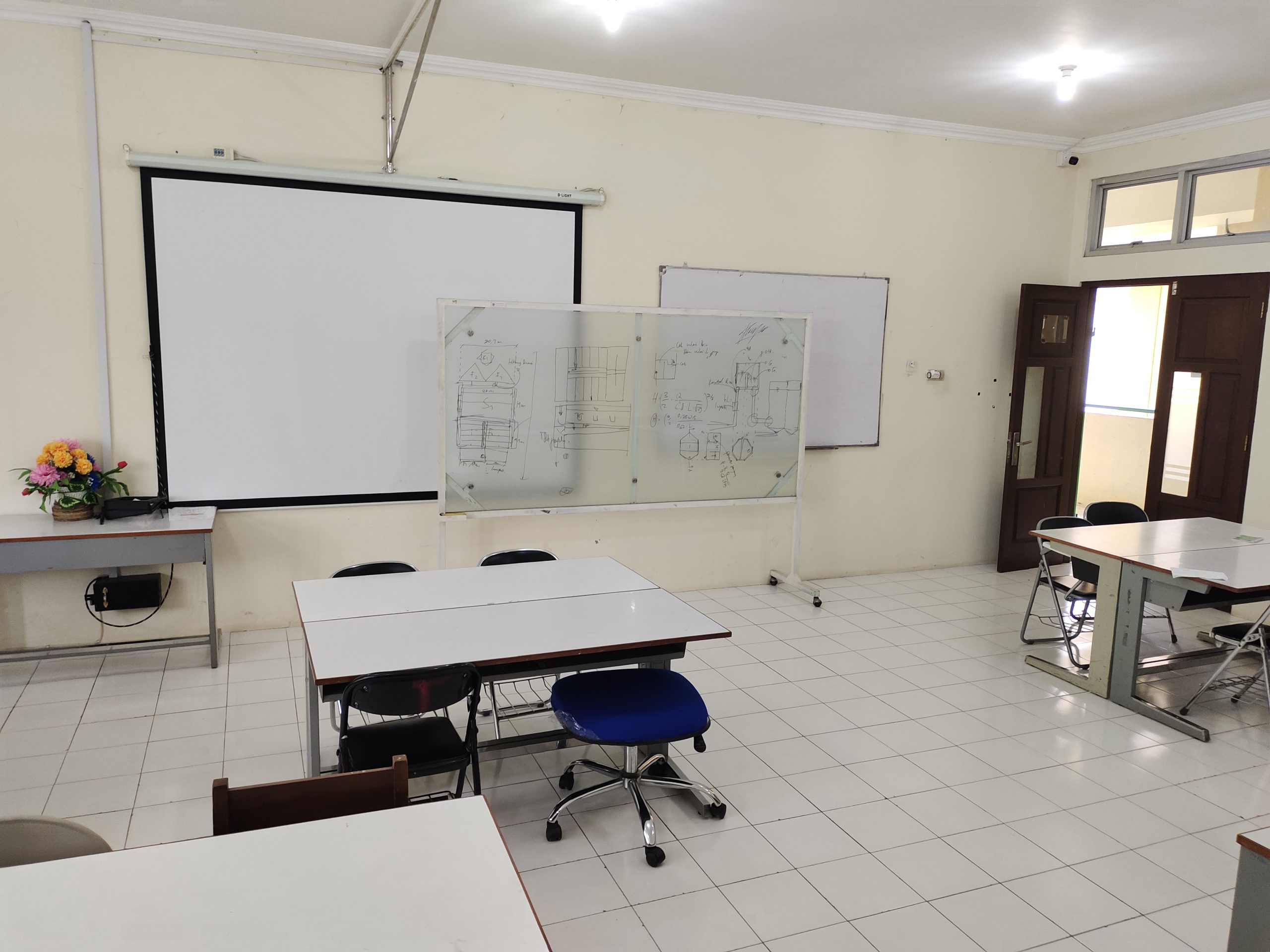 Ruang Tugas Akhir-2