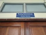 Sign-Ruang-Administrasi-scaled
